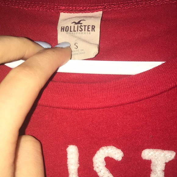 Red Hollister long sleeve - Picture 3 of 3